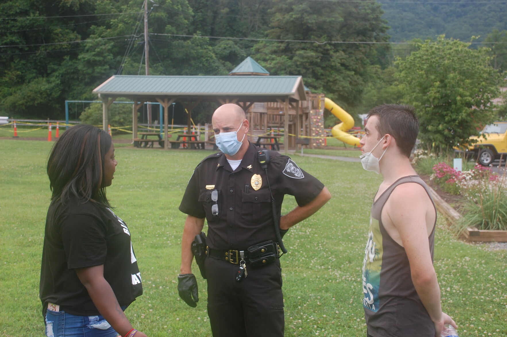 Organizers and Gilliland.JPG